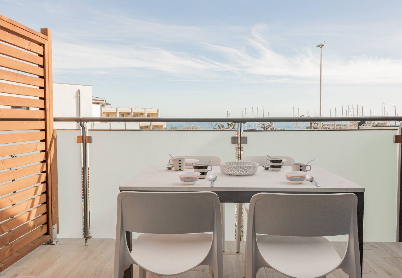 Appartamento a Santo Stefano al Mare - AREGAI 17C